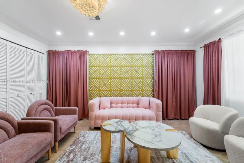 Снять в аренду квартиру в Форт-Лодердейл, Флорида 2 спальни, 188.41м2, № 1959392 - фото 11