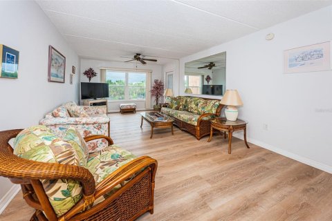 Condominio en venta en Largo, Florida, 2 dormitorios, 91.04 m2 № 1246064 - foto 2
