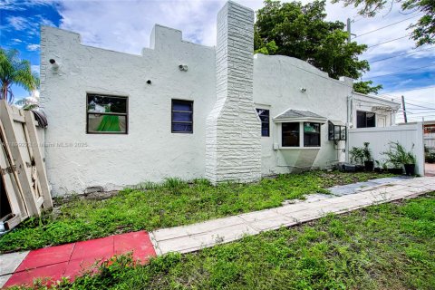 Immobilier commercial à vendre à Hollywood, Floride: 196.3 m2 № 1955959 - photo 30