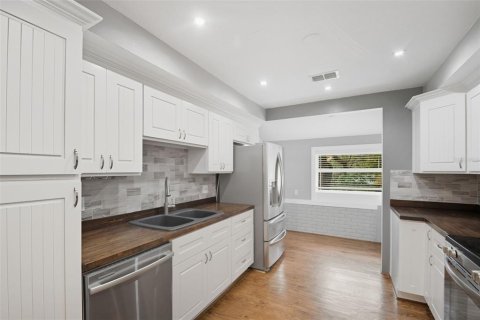 Casa en venta en Orlando, Florida, 3 dormitorios, 170.75 m2 № 1907487 - foto 17
