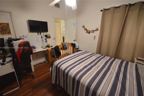 Townhouse in Miami, Florida 1 bedroom, 65.96 sq.m. № 1940690 - photo 14