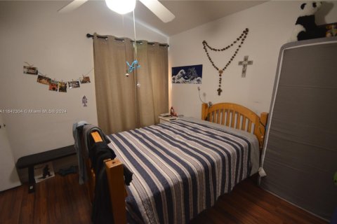 Townhouse in Miami, Florida 1 bedroom, 65.96 sq.m. № 1940690 - photo 13