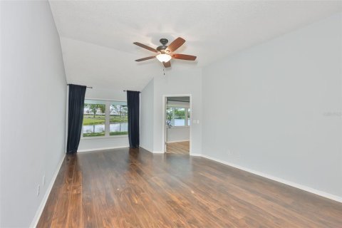 Condominio en venta en Sun City Center, Florida, 2 dormitorios, 172.33 m2 № 2195313 - foto 28