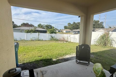 Casa en alquiler en Palm Bay, Florida, 4 dormitorios, 170.01 m2 № 2077718 - foto 20