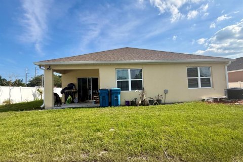 Casa en alquiler en Palm Bay, Florida, 4 dormitorios, 170.01 m2 № 2077718 - foto 22