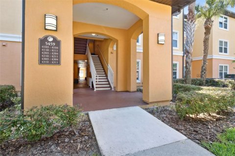 Купить кондоминиум в Орландо, Флорида 8 комнат, 68.19м2, № 1856341 - фото 4