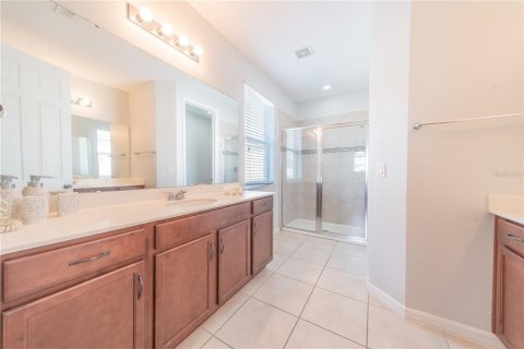House in SOLARA RESORT in Kissimmee, Florida 5 bedrooms, 325.72 sq.m. № 1907790 - photo 24