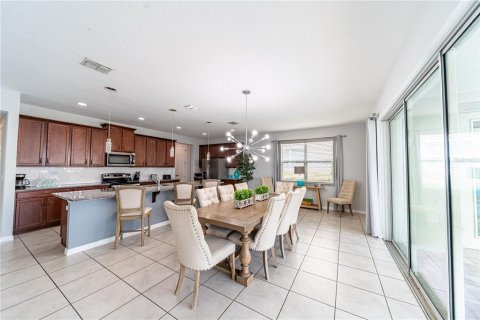 House in SOLARA RESORT in Kissimmee, Florida 5 bedrooms, 325.72 sq.m. № 1907790 - photo 6