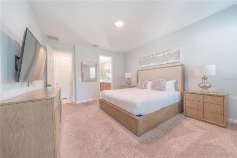 House in SOLARA RESORT in Kissimmee, Florida 5 bedrooms, 325.72 sq.m. № 1907790 - photo 13