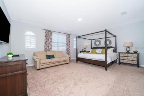 House in SOLARA RESORT in Kissimmee, Florida 5 bedrooms, 325.72 sq.m. № 1907790 - photo 21