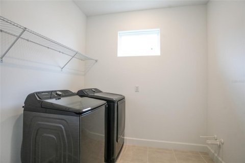 Villa ou maison à louer à Bradenton, Floride: 3 chambres, 178.93 m2 № 2280656 - photo 22