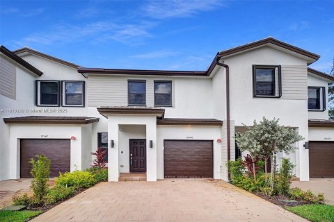 Townhouse in Pembroke Pines, Florida 3 bedrooms, 136.38 sq.m. № 1818478 - photo 27
