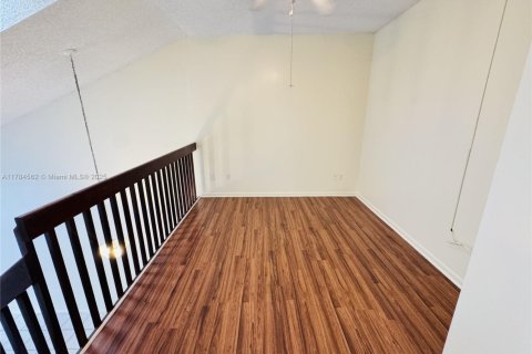 Adosado en venta en North Lauderdale, Florida, 2 dormitorios, 110.18 m2 № 1738835 - foto 9