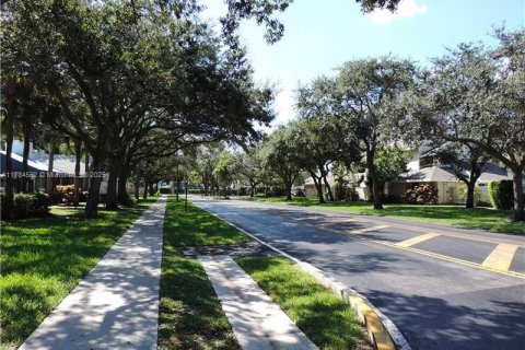 Adosado en venta en North Lauderdale, Florida, 2 dormitorios, 110.18 m2 № 1738835 - foto 23