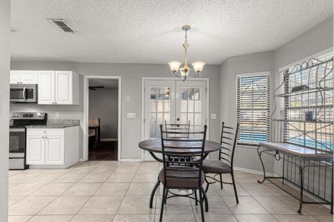 House in Silver Springs Shores, Florida 4 bedrooms, 236.53 sq.m. № 1848164 - photo 16
