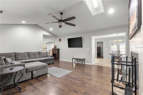 House in Silver Springs Shores, Florida 4 bedrooms, 236.53 sq.m. № 1848164 - photo 15