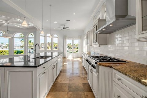 Casa en venta en Sarasota, Florida, 4 dormitorios, 493.31 m2 № 2231703 - foto 22