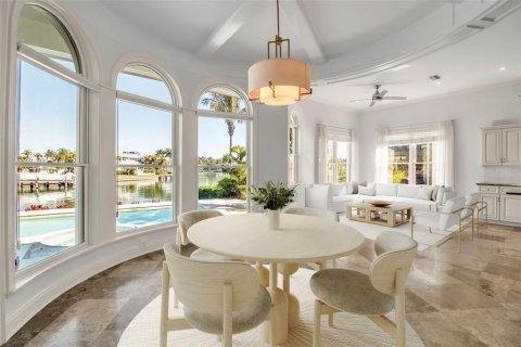 Casa en venta en Sarasota, Florida, 4 dormitorios, 493.31 m2 № 2231703 - foto 16