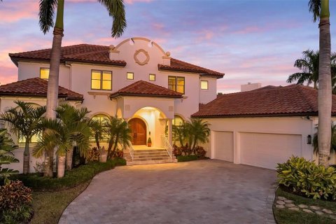 Casa en venta en Sarasota, Florida, 4 dormitorios, 493.31 m2 № 2231703 - foto 2