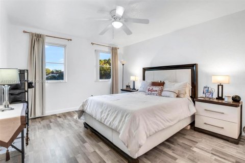 Copropriété à vendre à Hialeah, Floride: 2 chambres, 120.59 m2 № 1988644 - photo 22