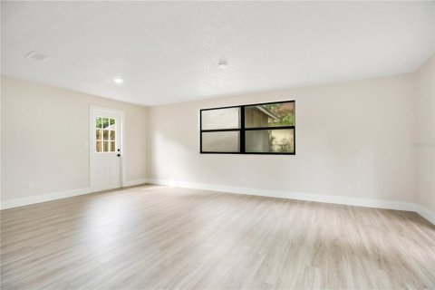 Villa ou maison à vendre à Daytona Beach, Floride: 3 chambres, 154.59 m2 № 2413691 - photo 12
