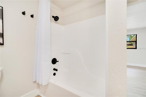 Villa ou maison à vendre à Daytona Beach, Floride: 3 chambres, 154.59 m2 № 2413691 - photo 19