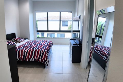 Купить виллу или дом в Дорал, Флорида 1 комната, 209.68м2, № 1965786 - фото 7