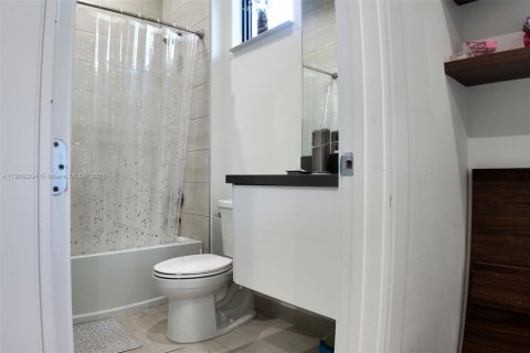 Купить виллу или дом в Дорал, Флорида 1 комната, 209.68м2, № 1965786 - фото 15