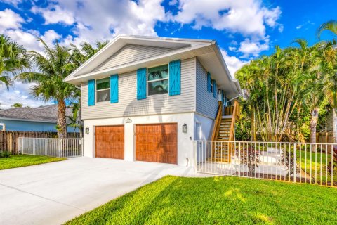Villa ou maison à St. Lucie, Floride 3 chambres, 144.93 m2 № 2395101