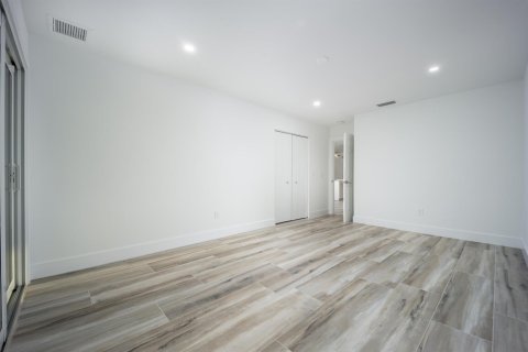 Villa ou maison à vendre à St. Lucie, Floride: 3 chambres, 144.93 m2 № 2395101 - photo 17
