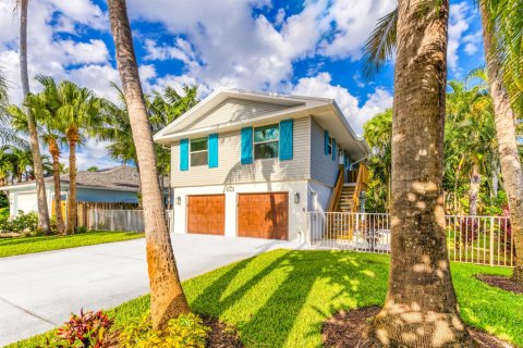 Villa ou maison à vendre à St. Lucie, Floride: 3 chambres, 144.93 m2 № 2395101 - photo 4