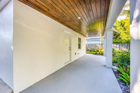 Villa ou maison à vendre à St. Lucie, Floride: 3 chambres, 144.93 m2 № 2395101 - photo 23