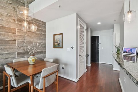 Condominio en venta en Tampa, Florida, 2 dormitorios, 96.53 m2 № 1663265 - foto 8