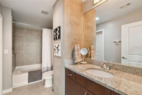 Condominio en venta en Tampa, Florida, 2 dormitorios, 96.53 m2 № 1663265 - foto 24