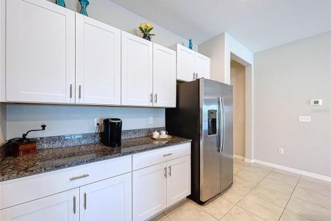 House in Ruskin, Florida 4 bedrooms, 237.55 sq.m. № 1541163 - photo 15