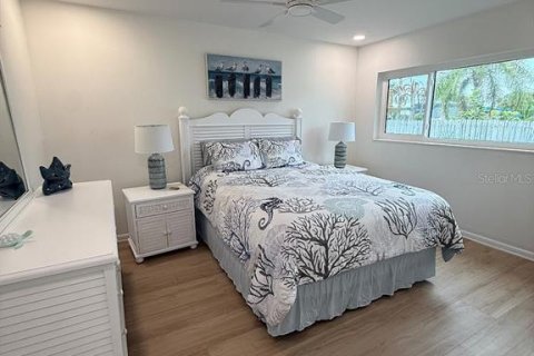Villa ou maison à louer à Satellite Beach, Floride: 4 chambres, 141.21 m2 № 2386805 - photo 13