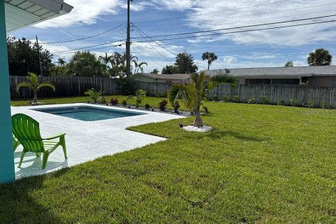 Villa ou maison à louer à Satellite Beach, Floride: 4 chambres, 141.21 m2 № 2386805 - photo 18
