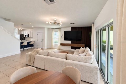 Touwnhouse à vendre à Davenport, Floride: 3 chambres, 159.79 m2 № 2405345 - photo 6