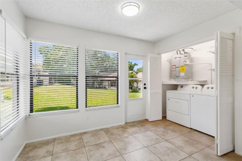 Villa ou maison à louer à Palm Harbor, Floride: 2 chambres, 95.69 m2 № 2096911 - photo 30