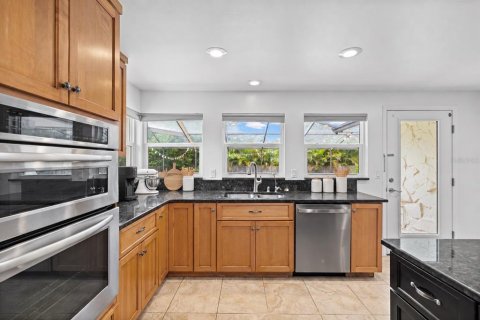 Casa en venta en Largo, Florida, 4 dormitorios, 187.94 m2 № 2409791 - foto 25