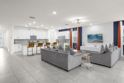 Casa en venta en Kissimmee, Florida, 9 dormitorios, 448.53 m2 № 2157444 - foto 9