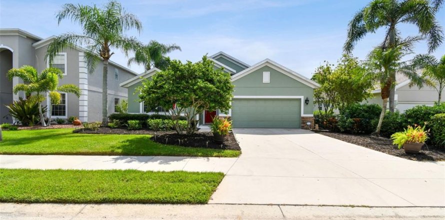 House in Palmetto, Florida 4 bedrooms, 194.35 sq.m. № 2239898