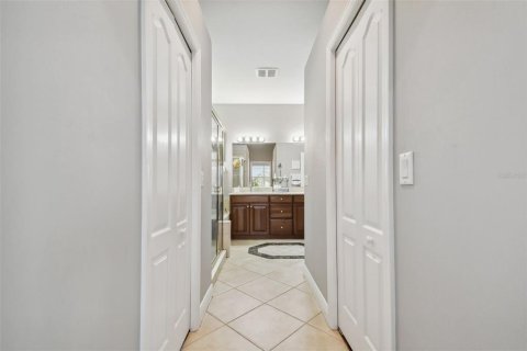 House in Palmetto, Florida 4 bedrooms, 194.35 sq.m. № 2239898 - photo 20