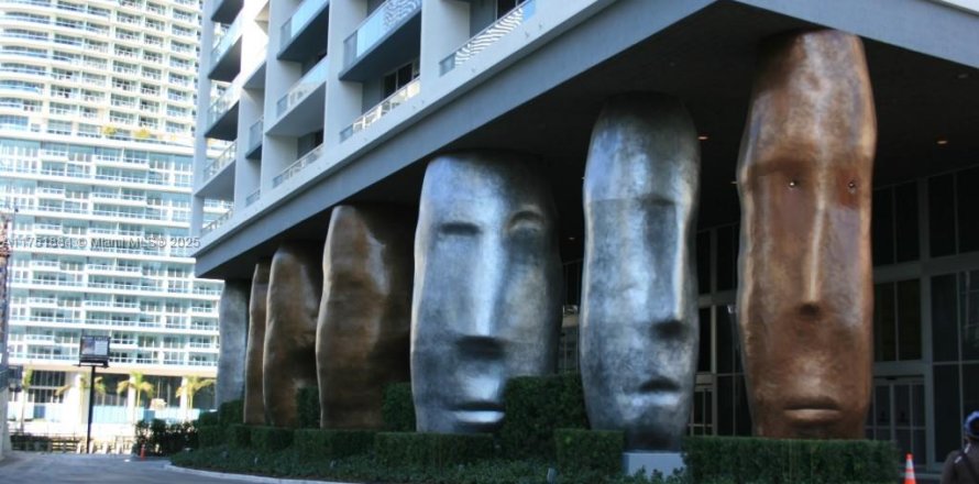 Condo à Miami, Floride, 2 chambres  № 1867862