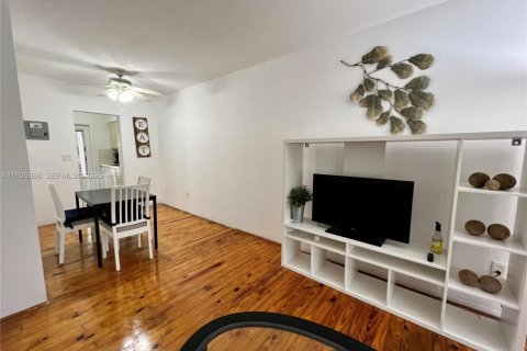 Appartement à louer à Miami Beach, Floride: 40.88 m2 № 1985947 - photo 3