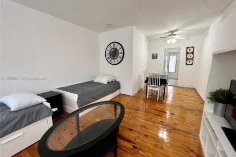 Studio à Miami Beach, Floride № 1985947