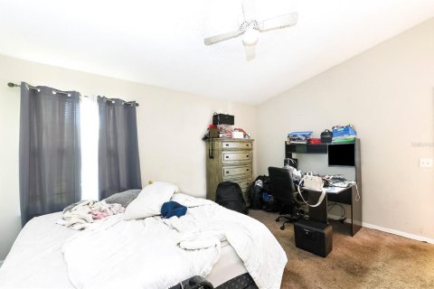 House in Deltona, Florida 3 bedrooms, 144.83 sq.m. № 2205621 - photo 26
