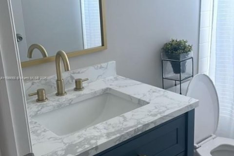 Villa ou maison à vendre à Miami, Floride: 3 chambres, 141.4 m2 № 1951336 - photo 6