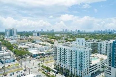 Condominio en venta en Hollywood, Florida, 2 dormitorios, 113.34 m2 № 2020754 - foto 12
