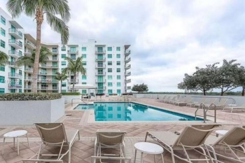 Condominio en venta en Hollywood, Florida, 2 dormitorios, 113.34 m2 № 2020754 - foto 15